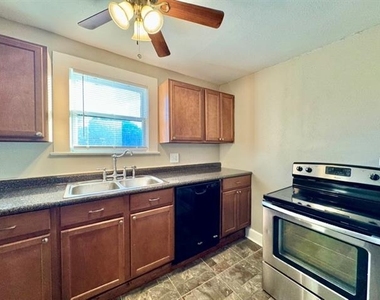 5738 Worth Street - Photo Thumbnail 7