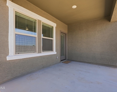 10941 N 165th Avenue - Photo Thumbnail 25