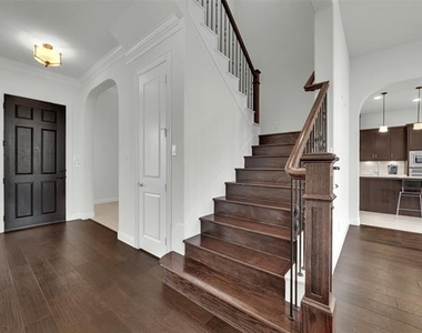 3481 Starling Drive - Photo Thumbnail 7