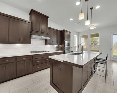 3481 Starling Drive - Photo Thumbnail 8