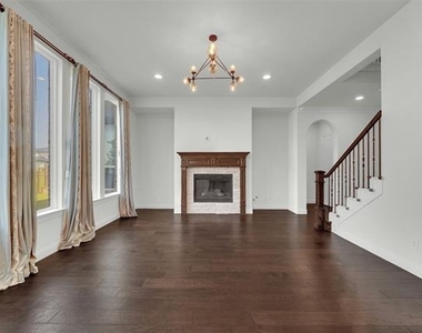 3481 Starling Drive - Photo Thumbnail 10