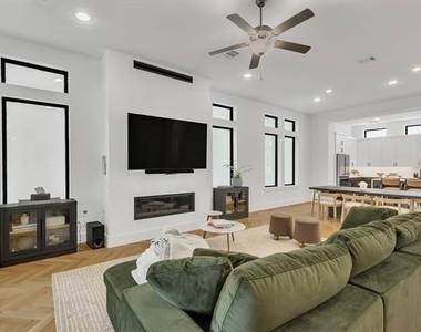 7828 Secluded Avenue - Photo Thumbnail 16