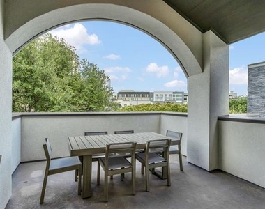 7828 Secluded Avenue - Photo Thumbnail 32