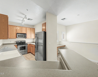 6535 E Superstition Springs Boulevard - Photo Thumbnail 9