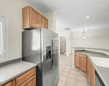 6535 E Superstition Springs Boulevard - Photo Thumbnail 12