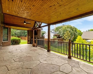 202 Stone Hollow Court - Photo Thumbnail 30