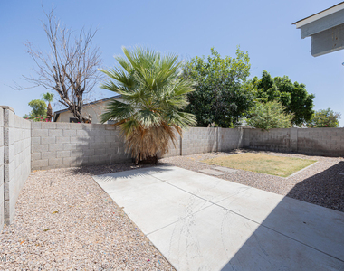8870 W Villa Rita Drive - Photo Thumbnail 25