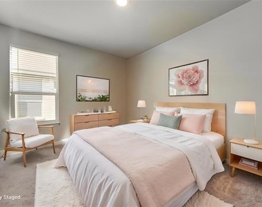 837 Wilmott Terrace - Photo Thumbnail 9