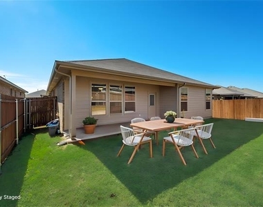 837 Wilmott Terrace - Photo Thumbnail 1