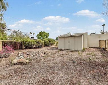 1702 E Gaylon Drive - Photo Thumbnail 32