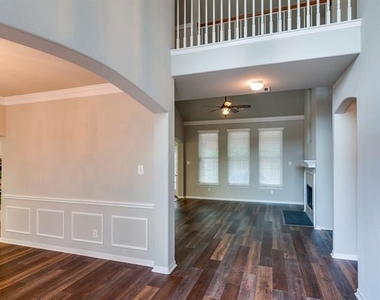 29 Chimney Rock Drive - Photo Thumbnail 2