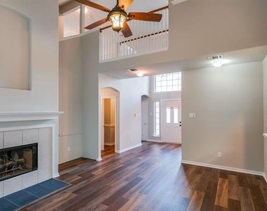 29 Chimney Rock Drive - Photo Thumbnail 7