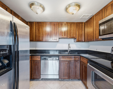 1234 N 36th Street - Photo Thumbnail 6