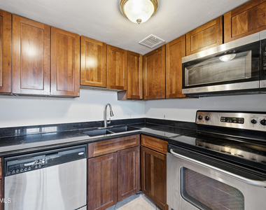 1234 N 36th Street - Photo Thumbnail 7