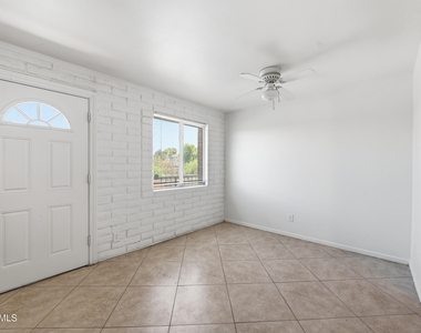 1234 N 36th Street - Photo Thumbnail 4