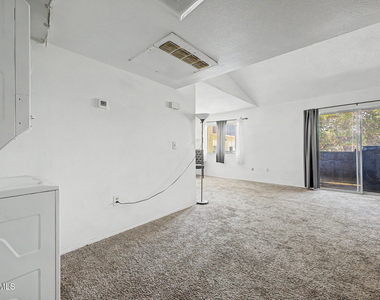 461 W Holmes Avenue - Photo Thumbnail 7