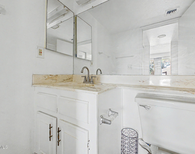 461 W Holmes Avenue - Photo Thumbnail 13