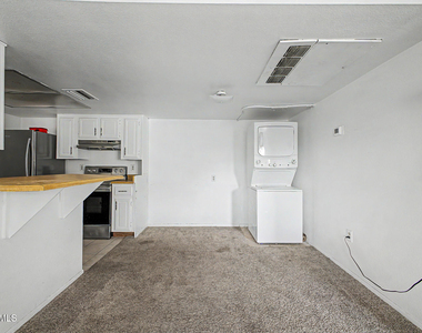 461 W Holmes Avenue - Photo Thumbnail 11