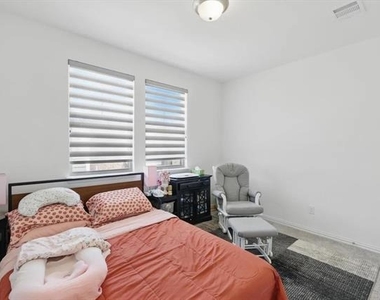 222 Woodson Street - Photo Thumbnail 17
