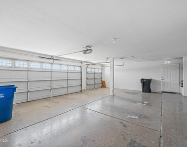 210 E Jasper Court - Photo Thumbnail 26