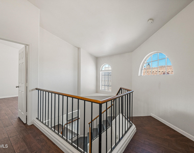 921 W Sun Coast Dr Drive - Photo Thumbnail 17