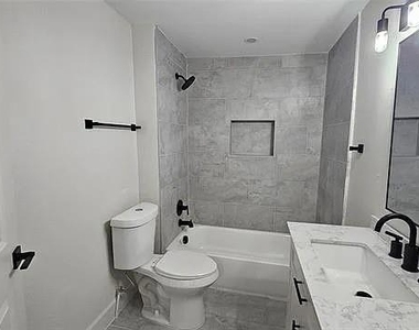 706 N Main Street - Photo Thumbnail 8