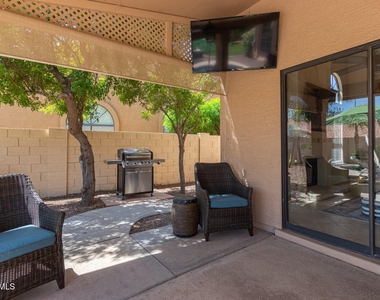 1585 W Honeysuckle Lane - Photo Thumbnail 25