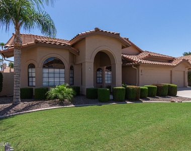 1585 W Honeysuckle Lane - Photo Thumbnail 1