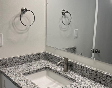 11217 Sw 88th Street - Photo Thumbnail 10
