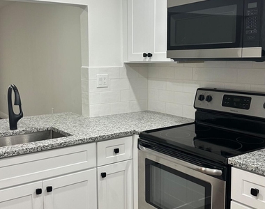 11217 Sw 88th Street - Photo Thumbnail 5