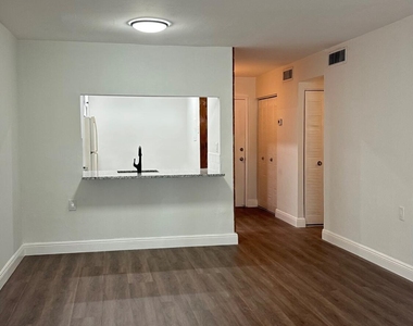 11217 Sw 88th Street - Photo Thumbnail 4