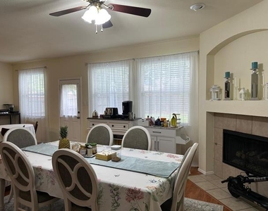 2313 Orchid Drive - Photo Thumbnail 4