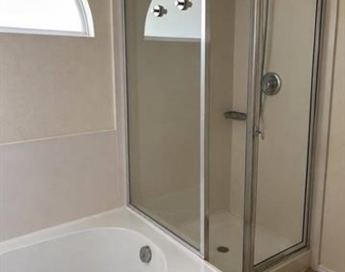 2313 Orchid Drive - Photo Thumbnail 14