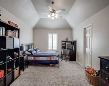5860 Red Hill Lane - Photo Thumbnail 13