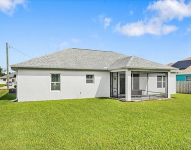 5362 Nw Akbar Terrace - Photo Thumbnail 32