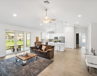 5362 Nw Akbar Terrace - Photo Thumbnail 6