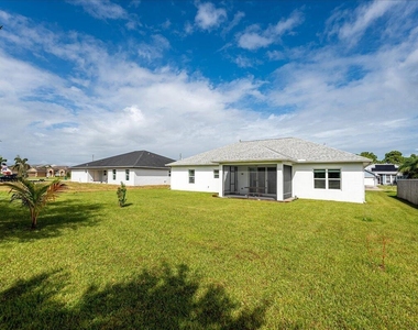 5362 Nw Akbar Terrace - Photo Thumbnail 34
