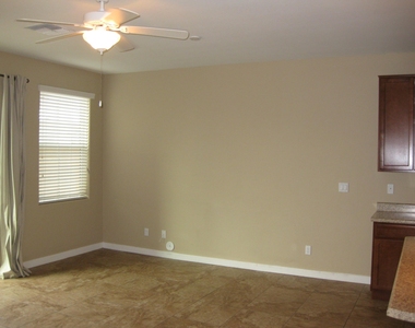 1147 E Cedar Street - Photo Thumbnail 2
