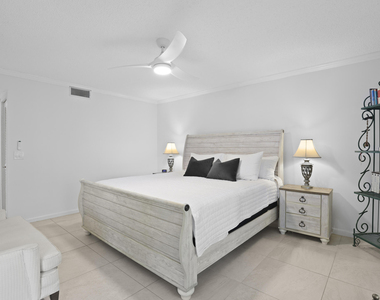 5172 Se Club Way - Photo Thumbnail 21
