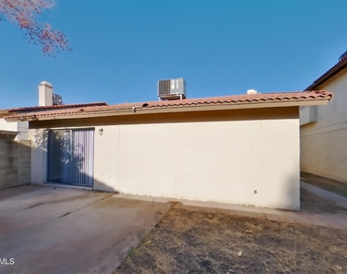 14239 N 50th Drive - Photo Thumbnail 14