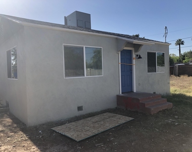 725 E Moreland Street - Photo Thumbnail 1
