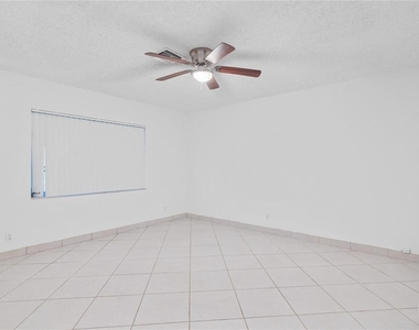242 Neptune Avenue - Photo Thumbnail 9