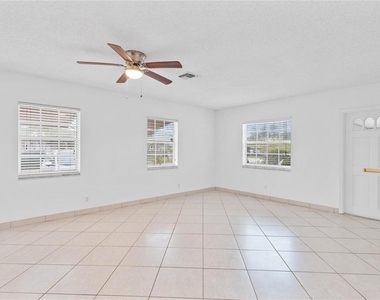 242 Neptune Avenue - Photo Thumbnail 7