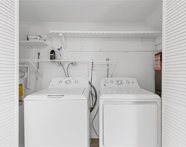 242 Neptune Avenue - Photo Thumbnail 5