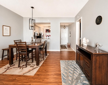 21 Harbour Isle Drive W - Photo Thumbnail 2