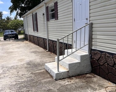 10629 S 228th Lane - Photo Thumbnail 20
