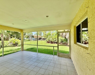 5707 Silver Oak Drive - Photo Thumbnail 23