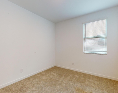 9332 W Encinas Lane - Photo Thumbnail 23