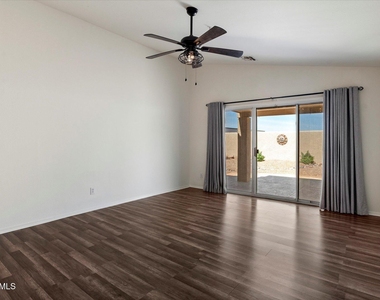 23590 N 73rd Place - Photo Thumbnail 8
