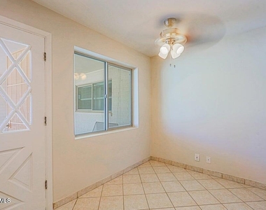 6203 N 12th Place - Photo Thumbnail 7